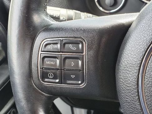 Used 2015 Jeep Wrangler Sport w/ Quick Order Package 24S AWD/4WD image 8