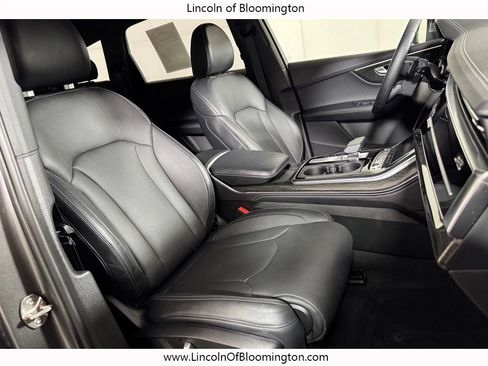 Used 2025 Audi Q7 3.0T Prestige w/ Prestige Package AWD/4WD image 12