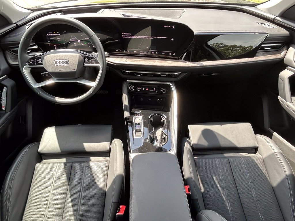 Certified 2025 Audi Q5 Premium Plus AWD/4WD image 10