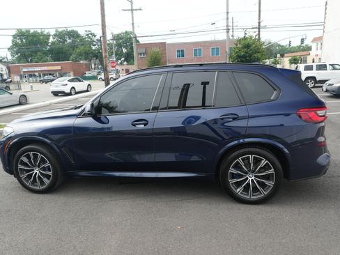 Used 2019 BMW X5 xDrive40i w/ M Sport Package AWD/4WD image 11