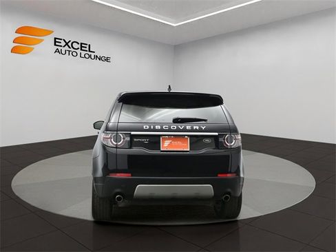 Used 2018 Land Rover Discovery Sport HSE Luxury image 4