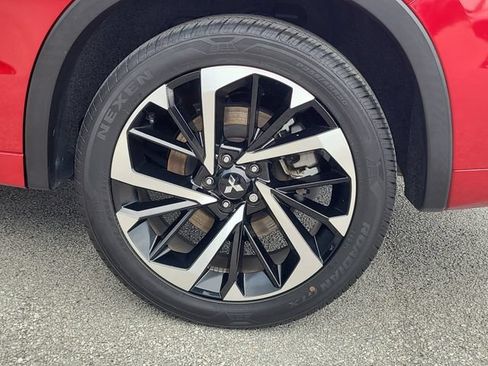 Used 2023 Mitsubishi Outlander SEL FWD image 8