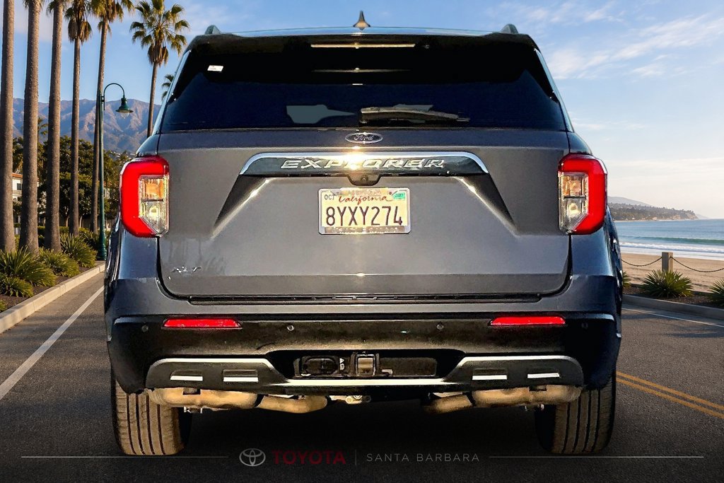 Used 2021 Ford Explorer XLT w/ Equipment Group 202A RWD image 6
