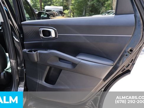 Used 2025 Kia Sorento S w/ Panoramic Sunroof Package FWD image 26