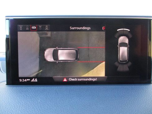 Used 2018 Audi Q7 3.0T Prestige w/ Prestige Package image 18