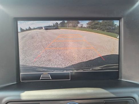 Used 2023 GMC Terrain SLE w/ Driver Convenience Package AWD/4WD image 25