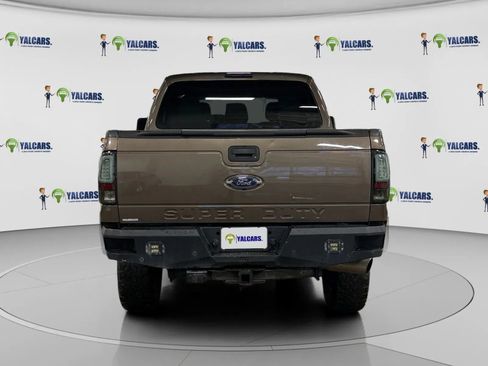 Used 2016 Ford F250 XLT w/ XLT Value Package image 4