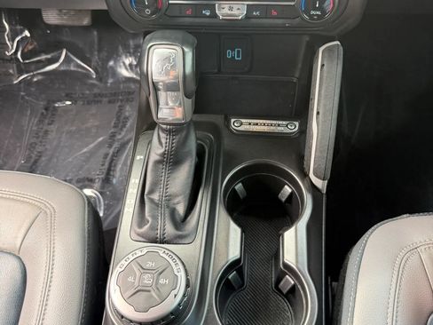 Used 2022 Ford Bronco Outer Banks AWD/4WD image 20