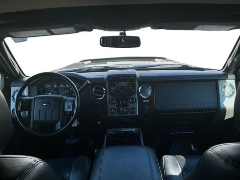 Used 2013 Ford F250 Lariat w/ Lariat Ultimate Pkg AWD/4WD image 17