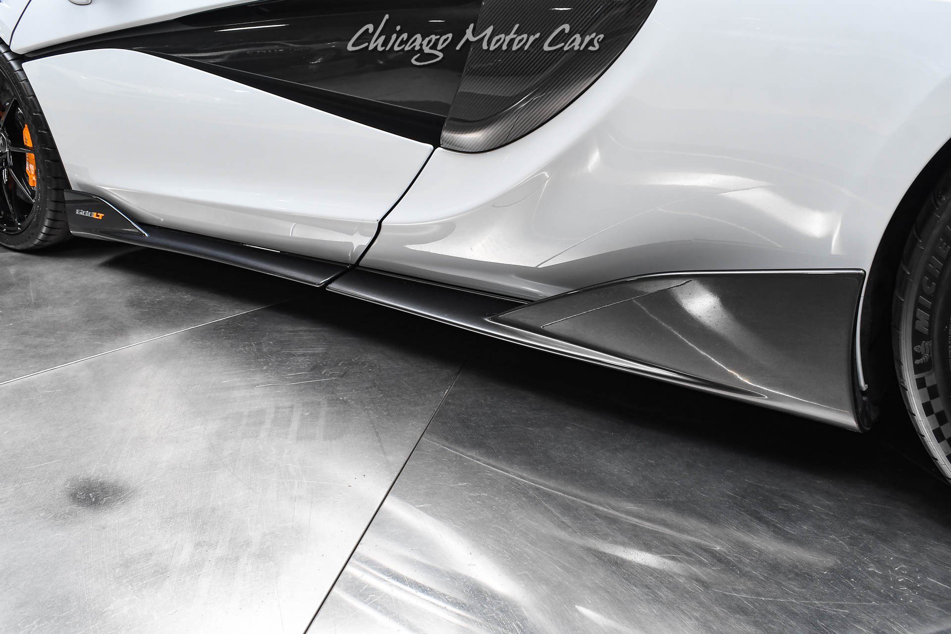 Used 2020 McLaren 600LT Spider RWD image 38