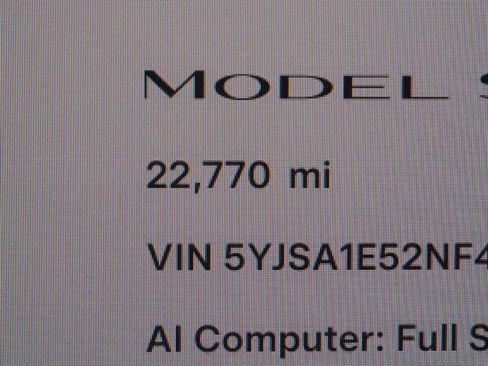 Used 2022 Tesla Model S AWD image 27