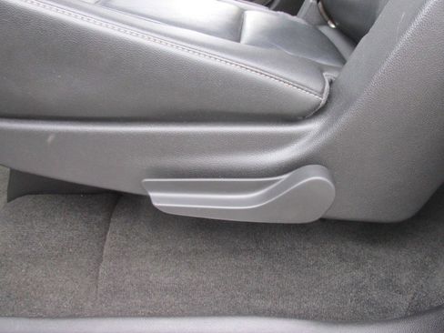 Used 2018 Chevrolet Suburban LT image 78