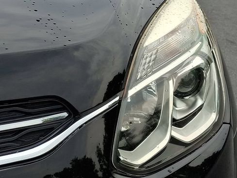 Used 2017 Chevrolet Equinox LT w/ Convenience Package AWD/4WD image 12