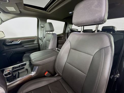 Used 2023 GMC Sierra 1500 SLT w/ SLT Premium Plus Package image 21