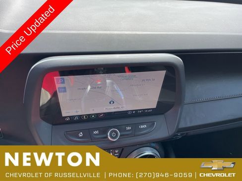 Used 2021 Chevrolet Camaro SS RWD image 8