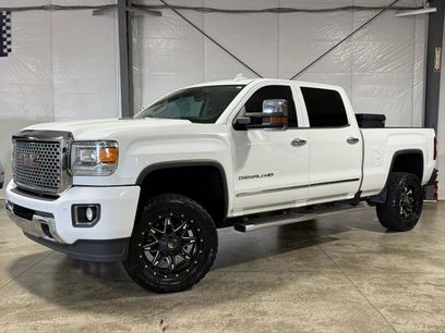 Used 2016 GMC Sierra 2500 Denali w/ Duramax Plus Package