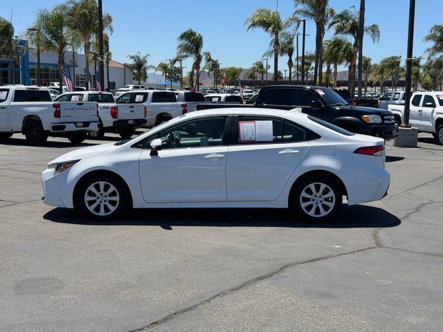 Used 2026 Toyota Corolla LE FWD image 9