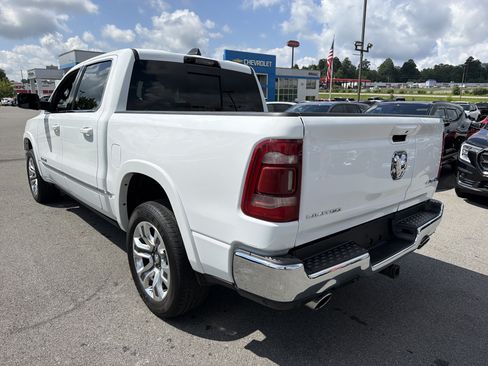 Used 2024 RAM 1500 Limited AWD/4WD image 8