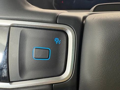 Used 2025 Ford Expedition Active image 19