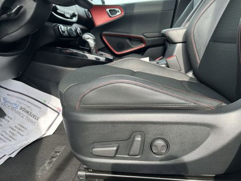 Certified 2024 Kia Soul GT-Line w/ Option Group 020 FWD image 18