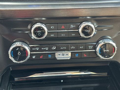 New 2026 Ford F250 Lariat w/ Lariat Ultimate Package AWD/4WD image 21