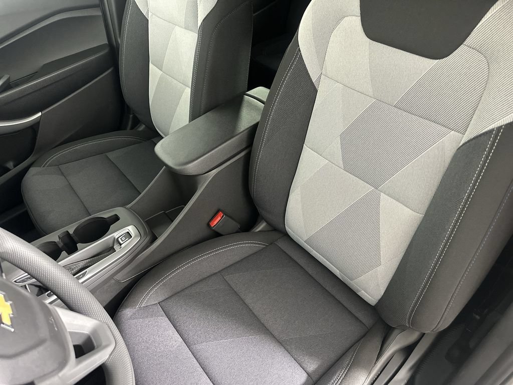 New 2026 Chevrolet Trax LS w/ LS Convenience Package FWD image 19