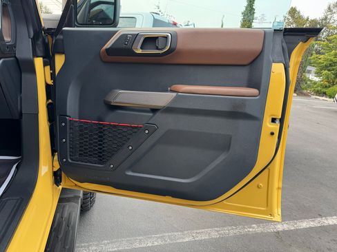 Used 2023 Ford Bronco Heritage Edition image 78