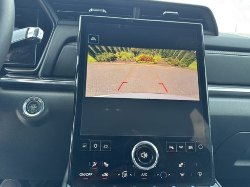 Used 2026 GMC Terrain Elevation w/ Black Edition FWD image 25
