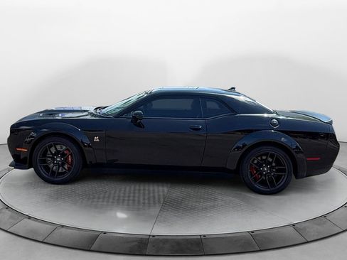 Used 2022 Dodge Challenger R/T Scat Pack RWD image 3
