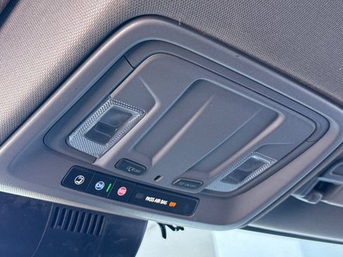 Used 2024 Chevrolet Silverado 2500 LTZ image 24