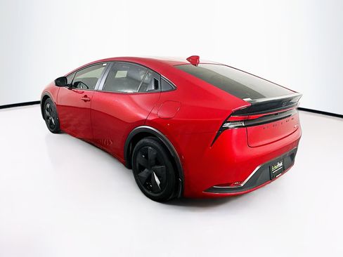 Used 2024 Toyota Prius LE image 5