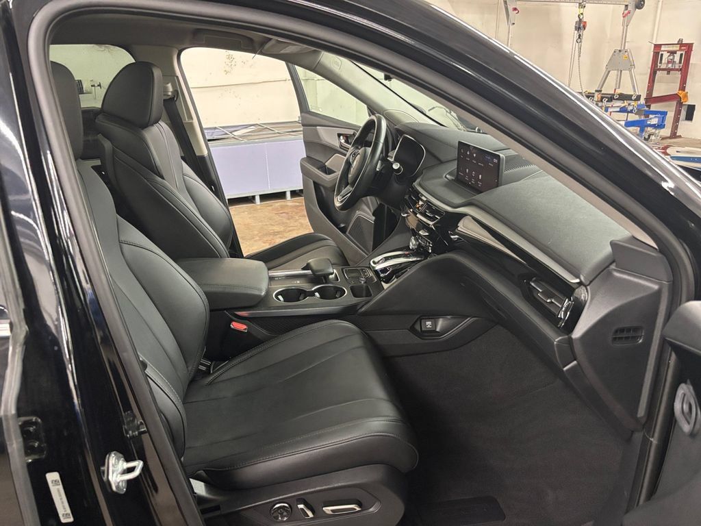 Certified 2024 Acura MDX SH-AWD image 21