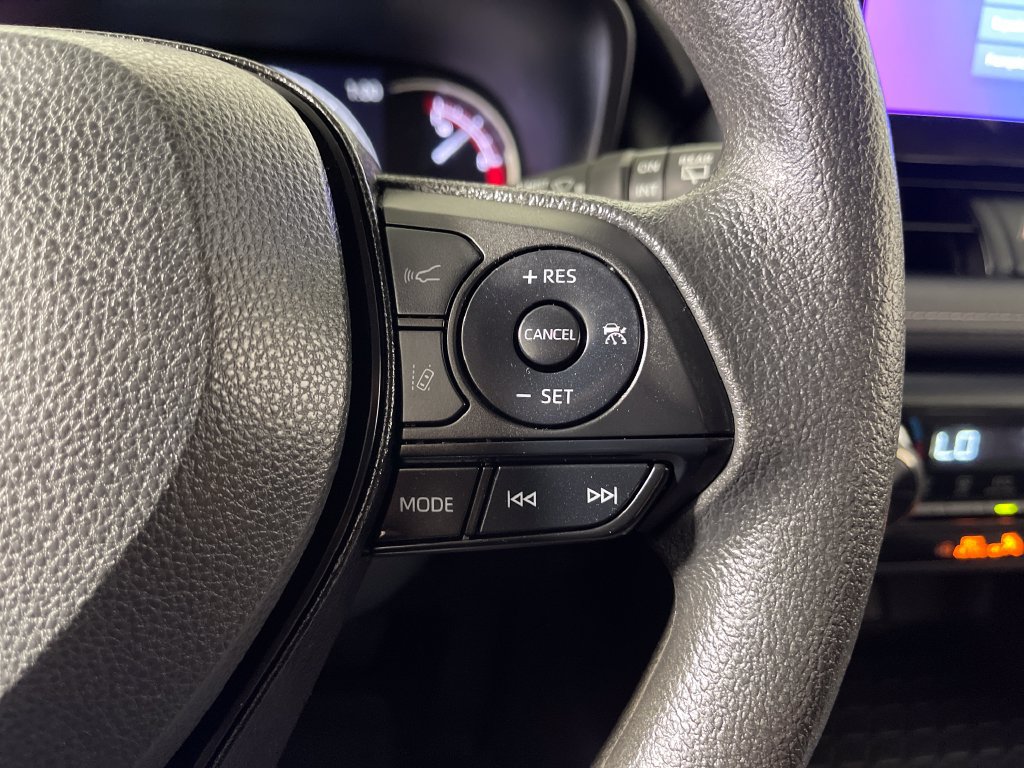 Certified 2024 Toyota RAV4 XLE FWD image 27