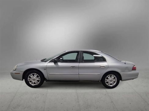Used 2005 Mercury Sable LS image 5