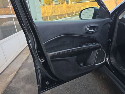 Used 2019 Jeep Compass Sport image 16