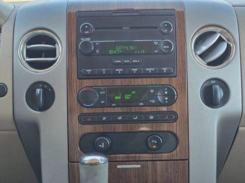 Used 2004 Ford F150 Lariat AWD/4WD image 12
