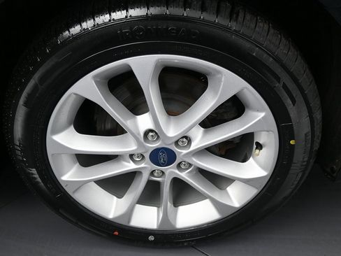 Used 2020 Ford Fusion SE image 43