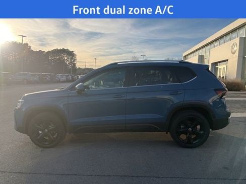 New 2026 Volkswagen Taos SEL image 3