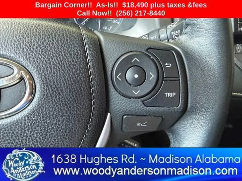 Used 2018 Toyota RAV4 Adventure FWD image 16