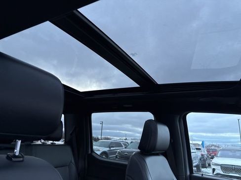 Used 2025 Ford F150 Lariat w/ Equipment Group 502A High image 9