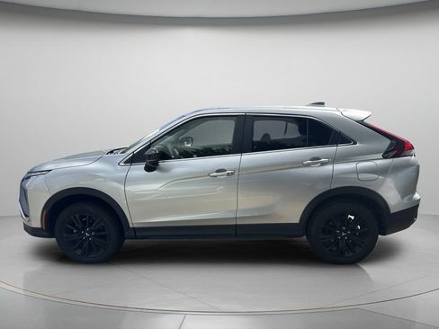 Used 2025 Mitsubishi Eclipse Cross LE AWD/4WD image 4