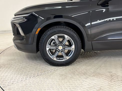 Used 2023 Chevrolet Blazer LT w/ LPO, Floor Liner Package FWD image 12