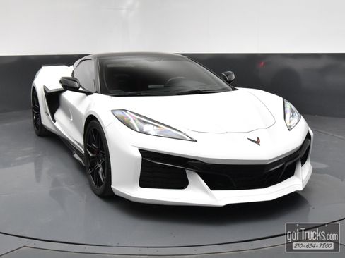 Used 2023 Chevrolet Corvette Z06 image 46