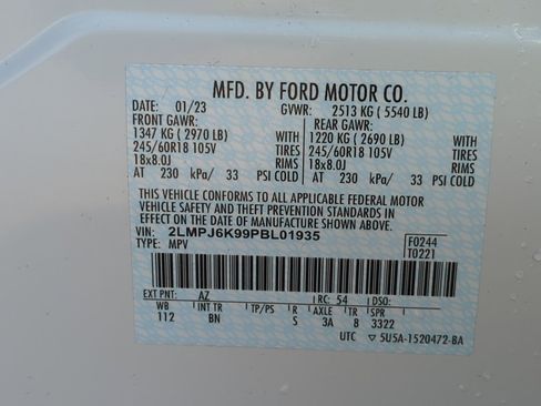 Used 2023 Lincoln Nautilus Reserve image 35