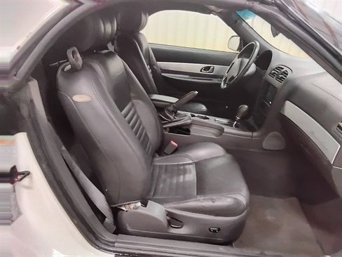 Used 2002 Ford Thunderbird RWD image 13