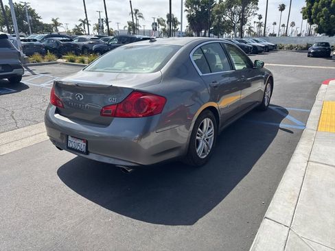 Used 2012 INFINITI G25 Journey RWD image 20