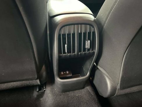 Used 2025 Hyundai Kona SEL FWD image 19