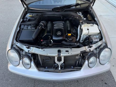 Used 2000 Mercedes-Benz CLK 320 Cabriolet image 68