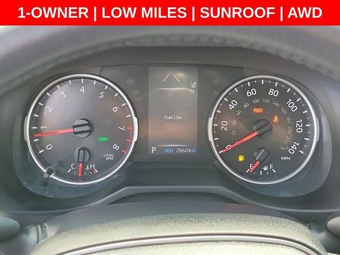 Used 2022 Toyota RAV4 XLE Premium w/ Carpet Mat Package (TMS) AWD/4WD image 3