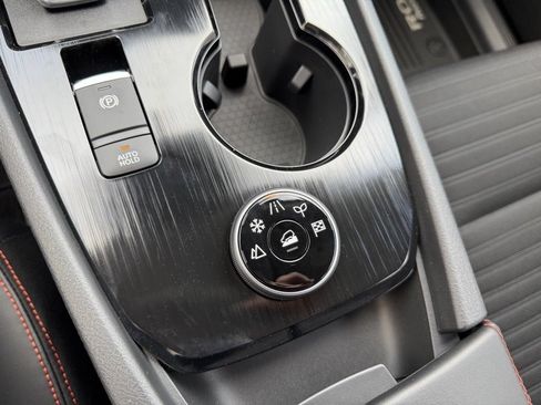 New 2026 Nissan Rogue SV AWD/4WD image 25